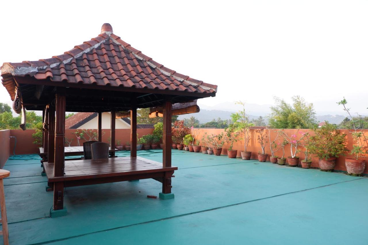 Reddoorz At Bale Eja Syariah Senggigi Lejlighed Montongbuwoh Eksteriør billede